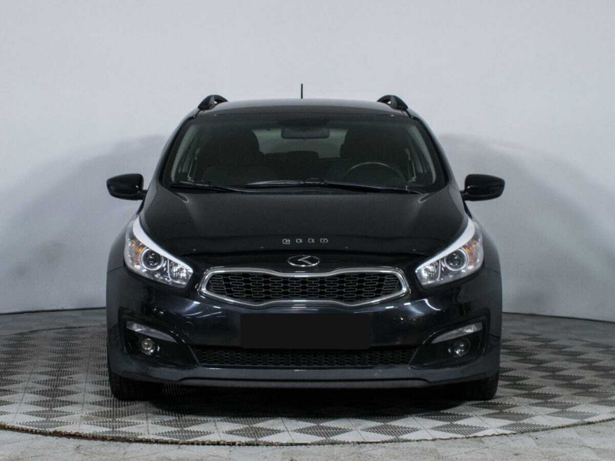 Kia Ceed с пробегом — 2015 год. Фото: #1