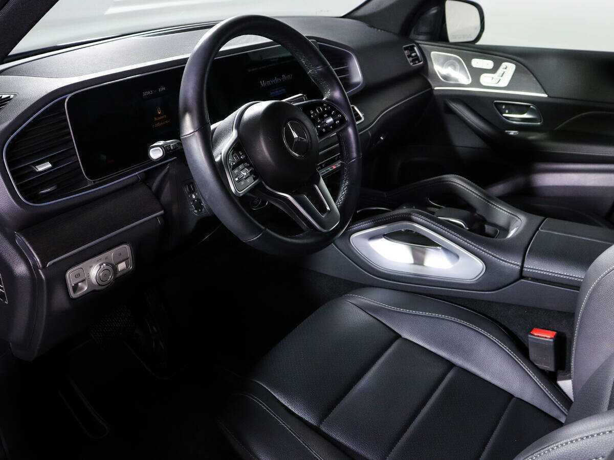 Mercedes-Benz GLE с пробегом — 2022 год. Фото: #13