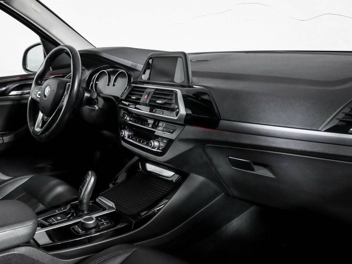 BMW X3 с пробегом — 2018 год. Фото: #8