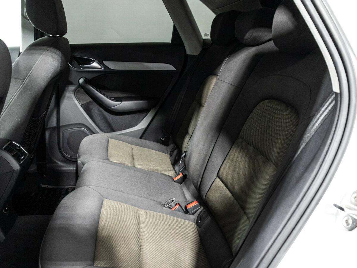 Audi Q3 с пробегом — 2014 год. Фото: #9