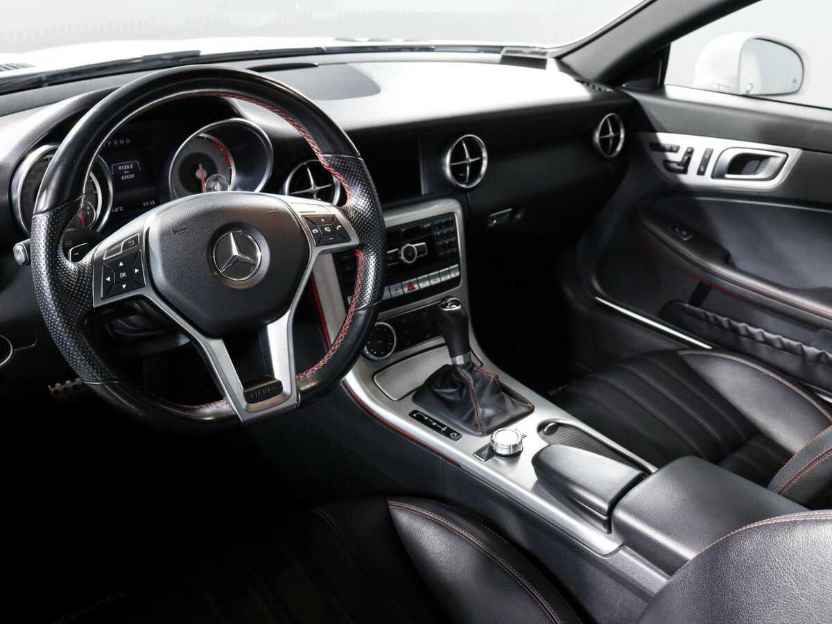 Mercedes-Benz SLK-Класс с пробегом — 2014 год. Фото: #7
