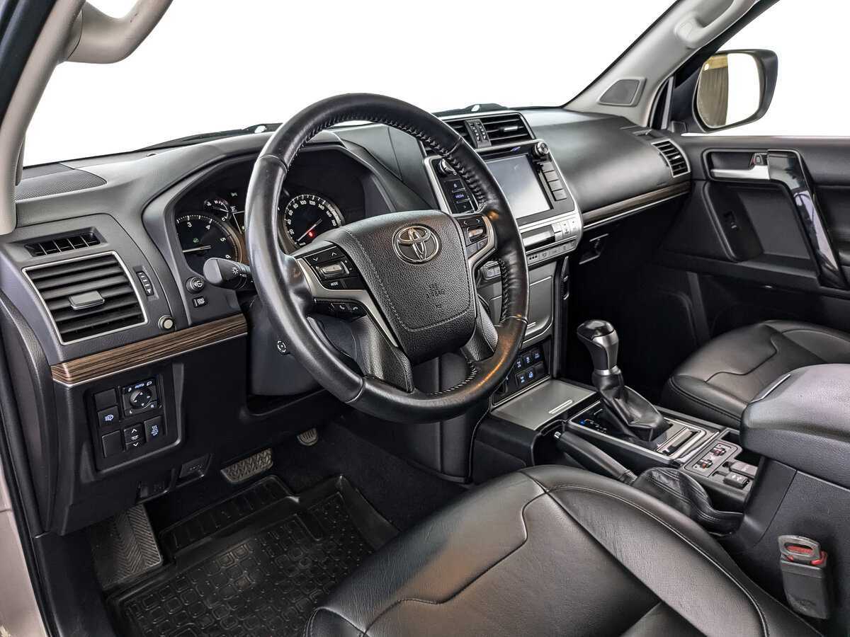 Toyota Land Cruiser Prado с пробегом — 2018 год. Фото: #14