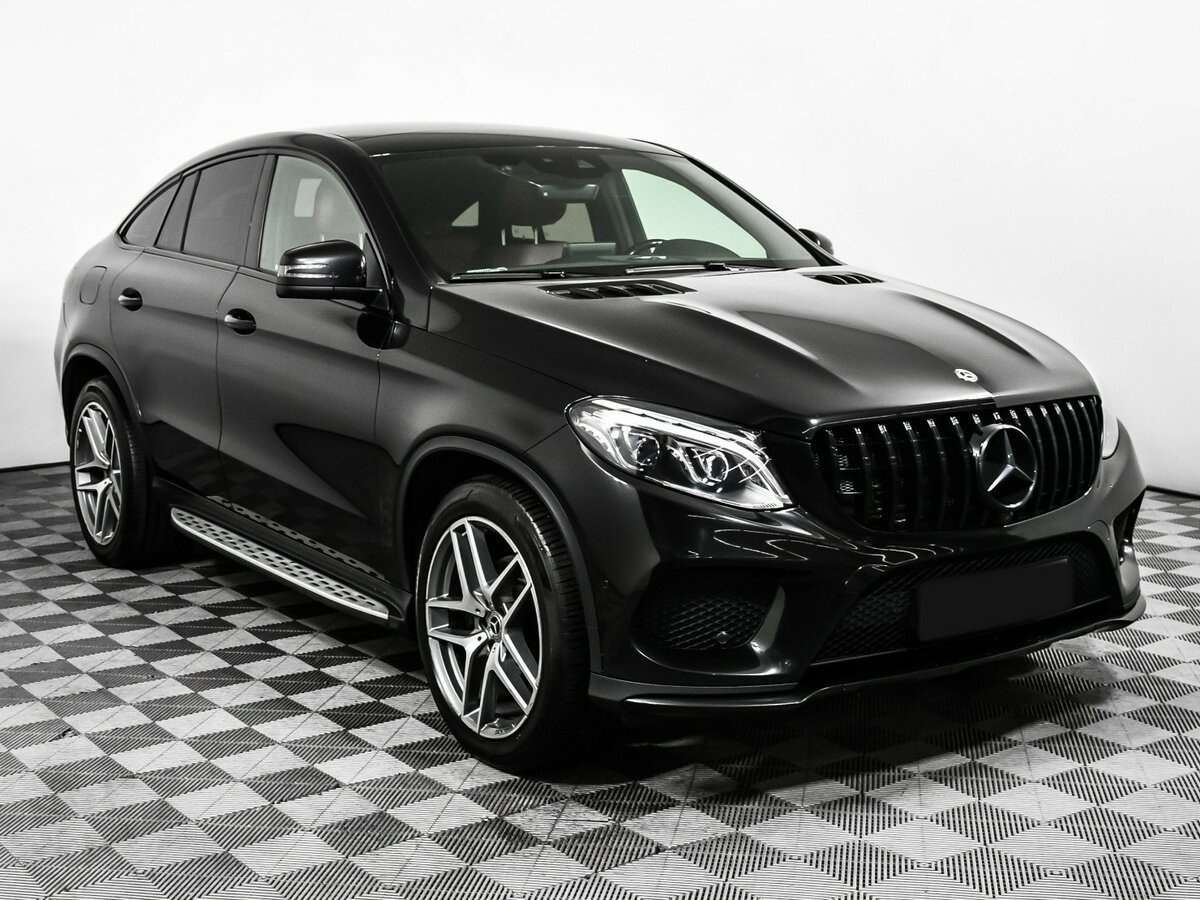 Mercedes-Benz GLE с пробегом — 2017 год. Фото: #2