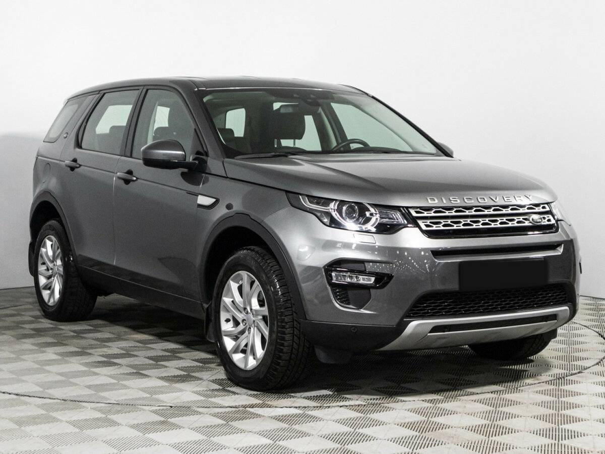Land Rover Discovery Sport с пробегом — 2018 год. Фото: #2