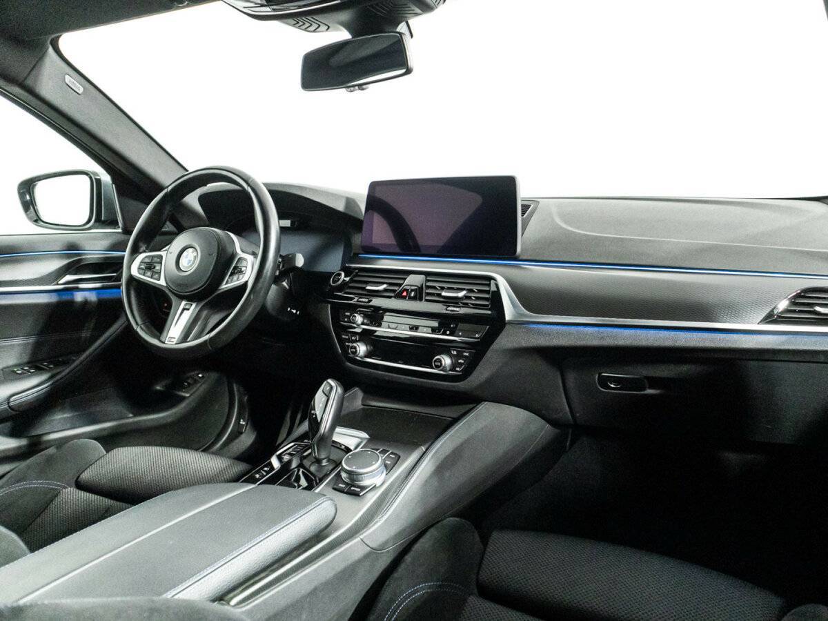 BMW 5 серии с пробегом — 2020 год. Фото: #8