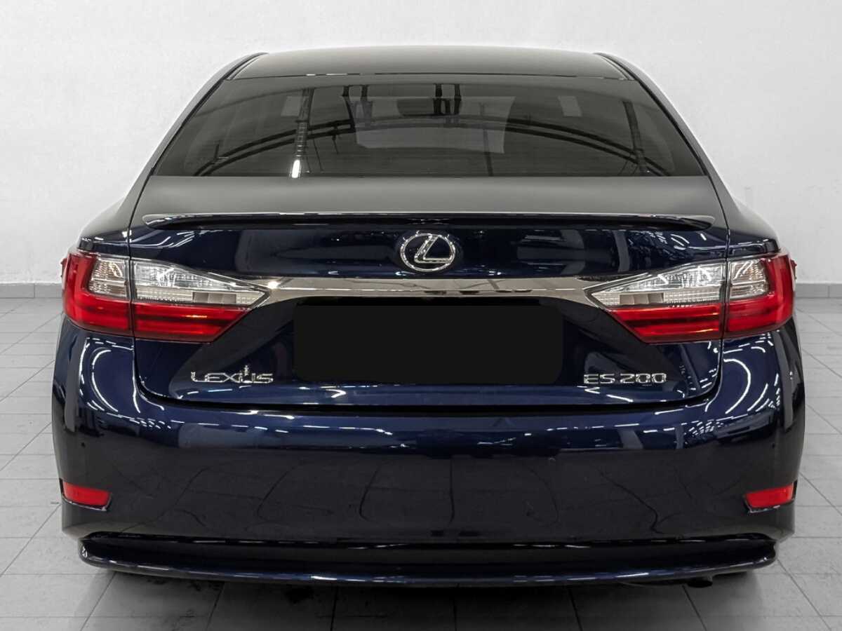 Lexus ES с пробегом — 2015 год. Фото: #5