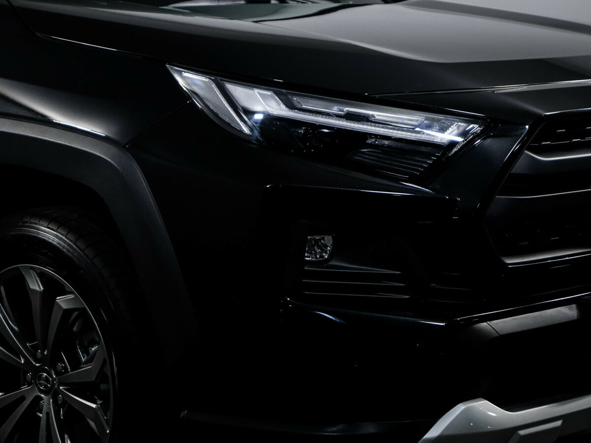 Toyota RAV4 с пробегом — 2024 год. Фото: #14