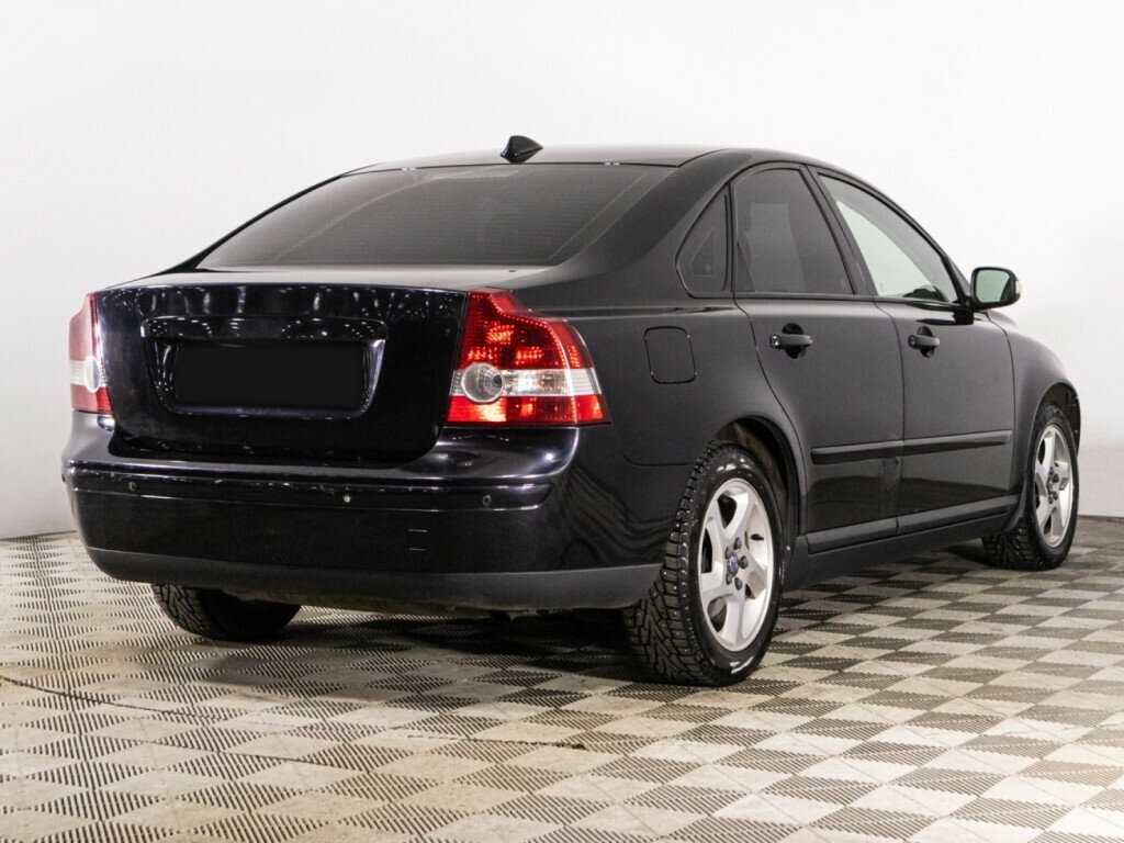 Volvo S40 с пробегом — 2007 год. Фото: #4