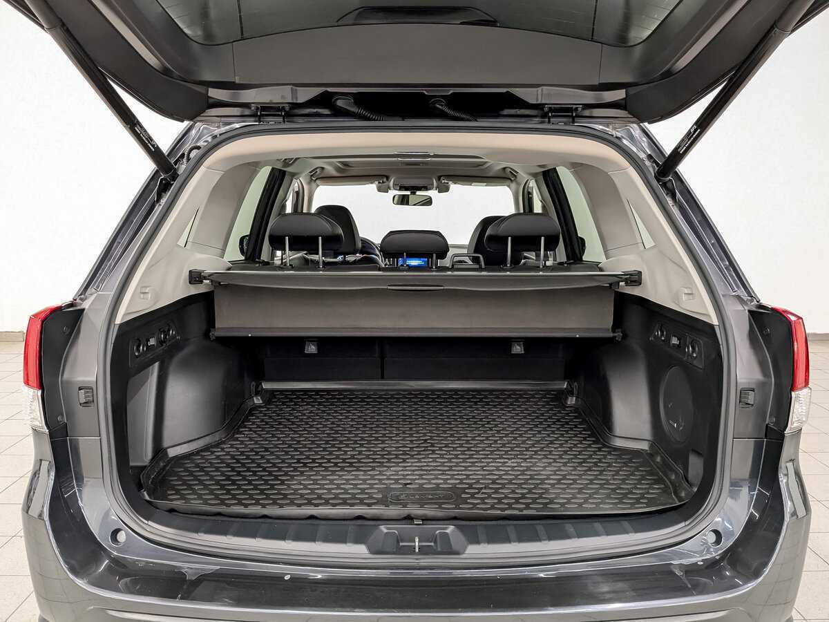 Subaru Forester с пробегом — 2019 год. Фото: #9