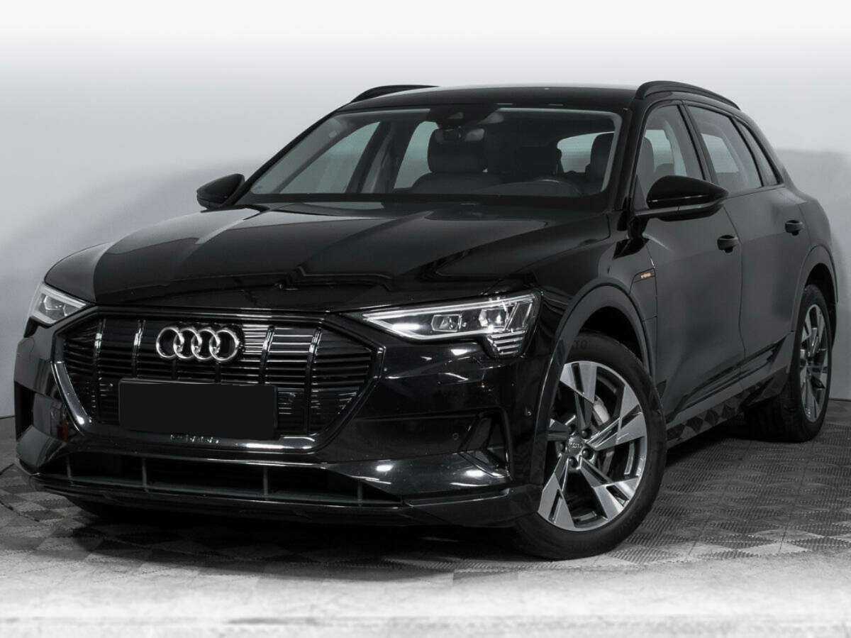 Audi e-tron с пробегом — 2020 год. Посмотреть фото