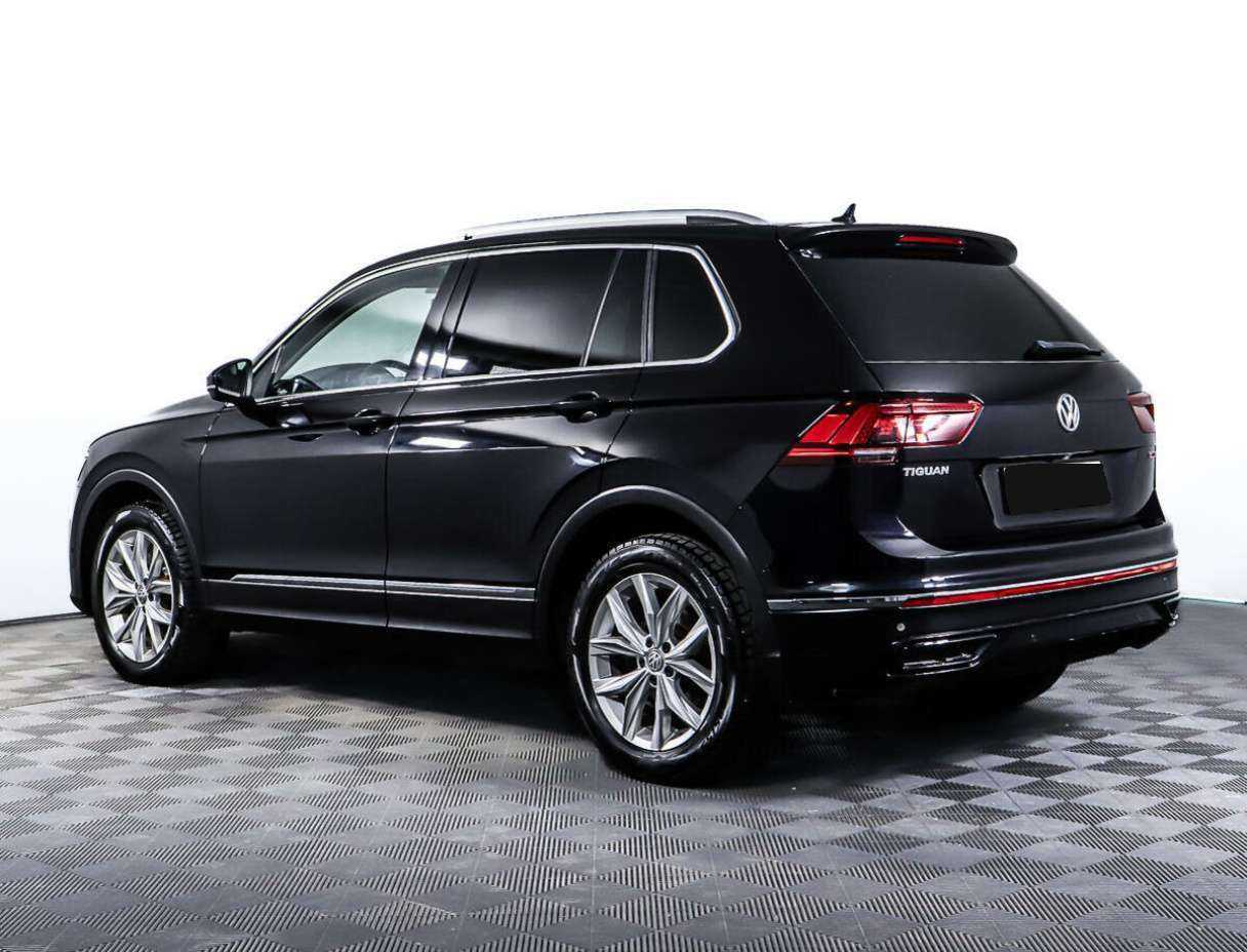 Volkswagen Tiguan с пробегом — 2018 год. Фото: #6
