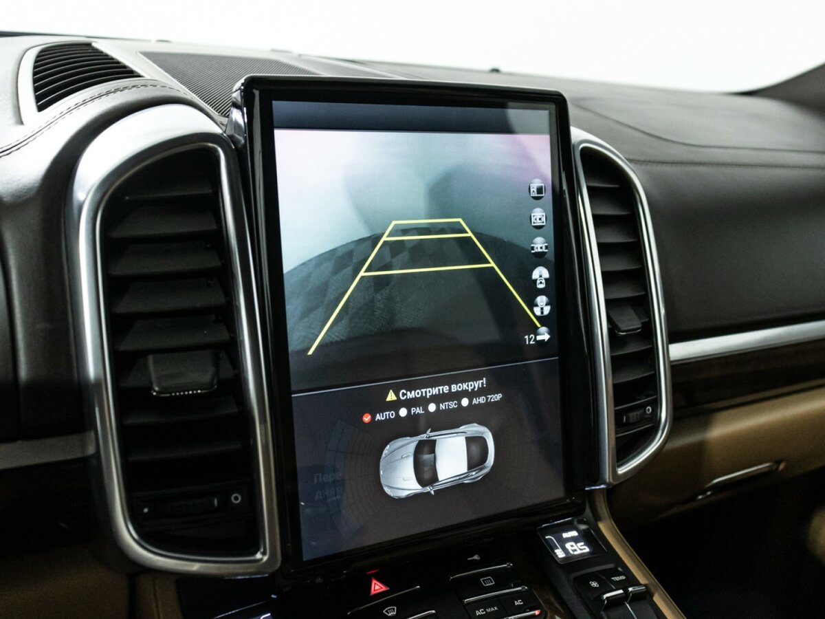 Porsche Cayenne с пробегом — 2011 год. Фото: #15