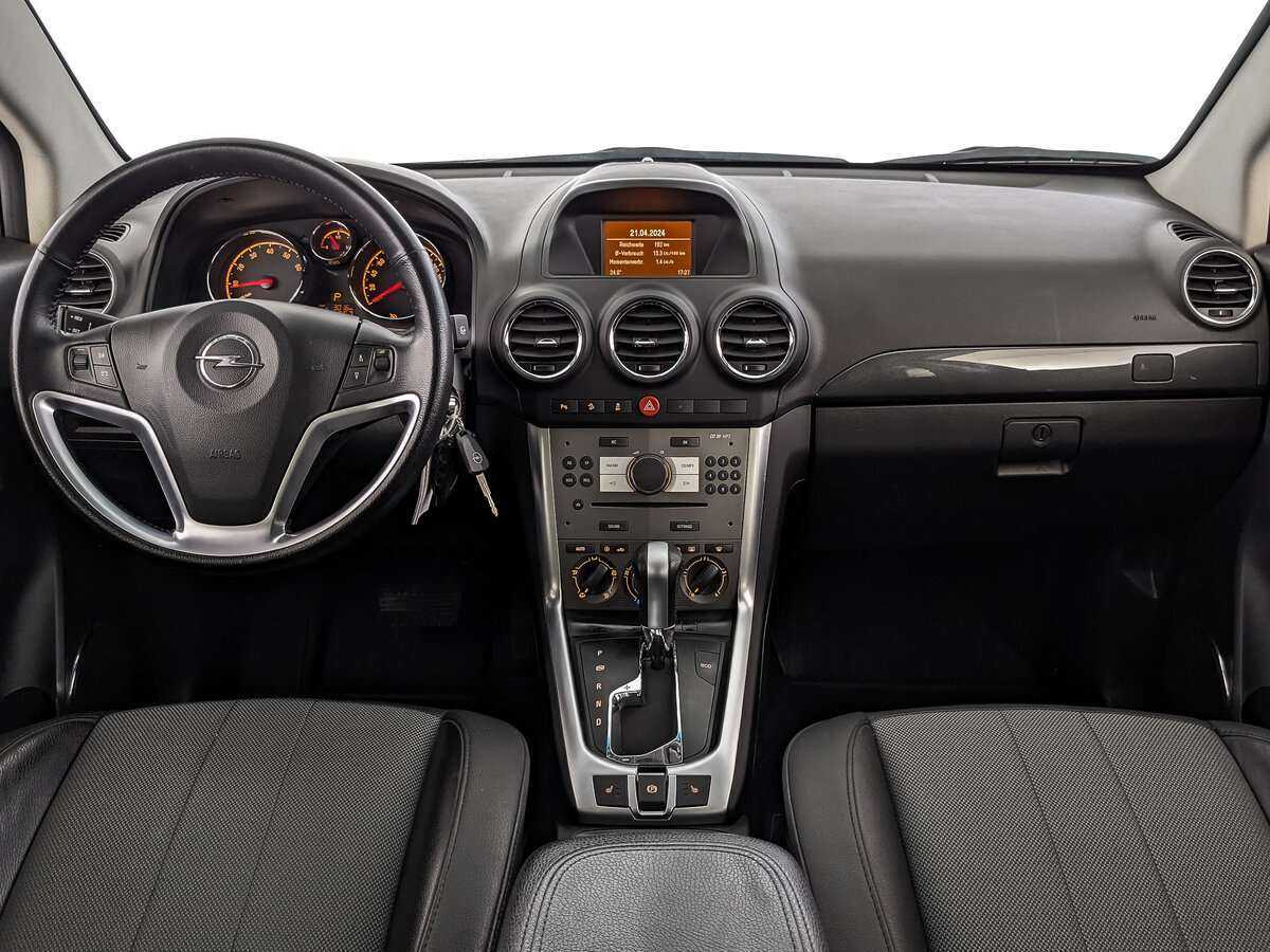 Opel Antara с пробегом — 2013 год. Фото: #12
