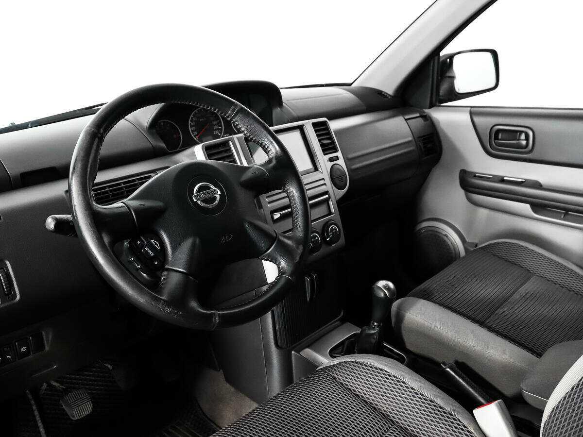 Nissan X-Trail с пробегом — 2006 год. Фото: #8