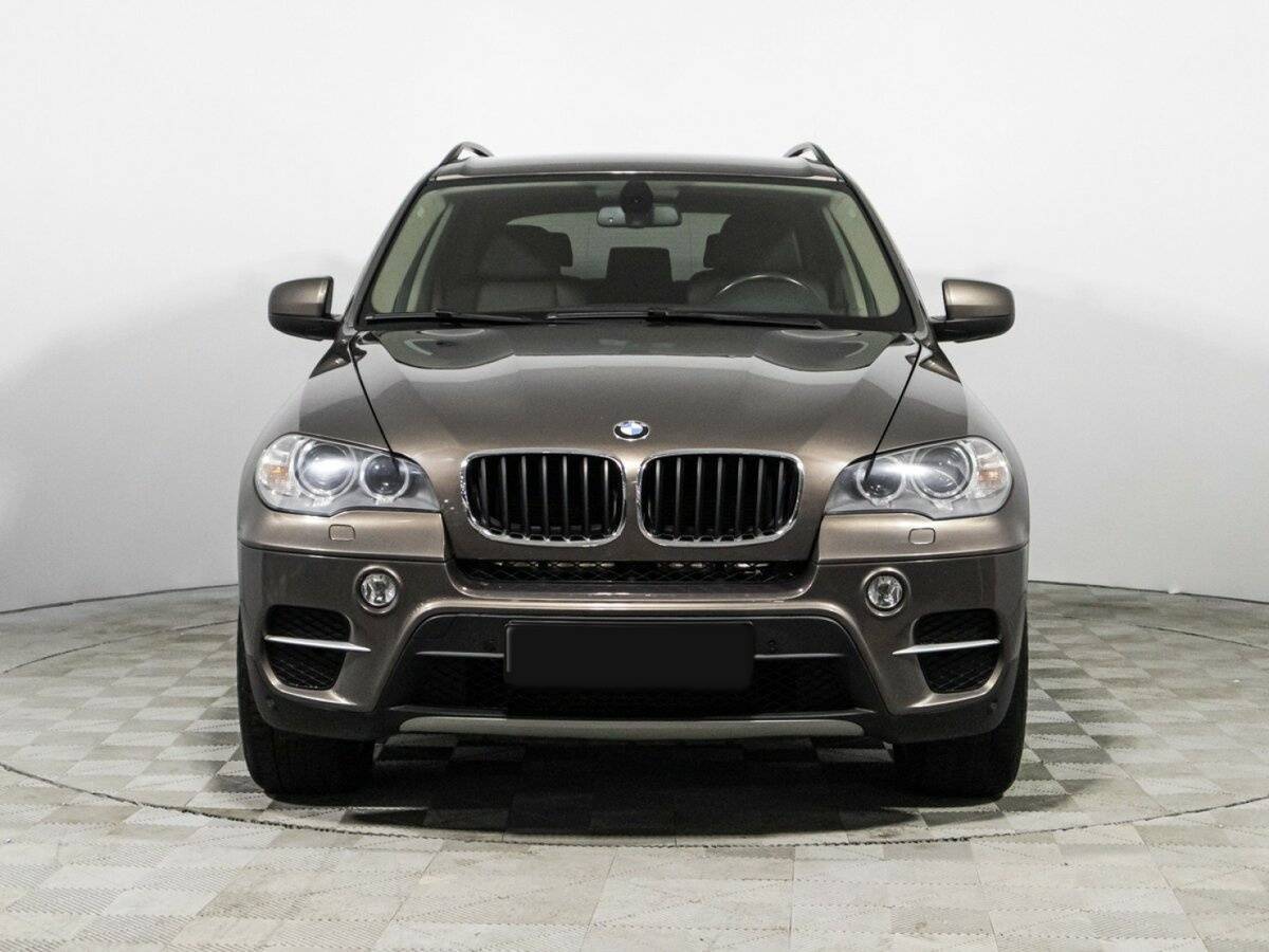 BMW X5 с пробегом — 2013 год. Фото: #1