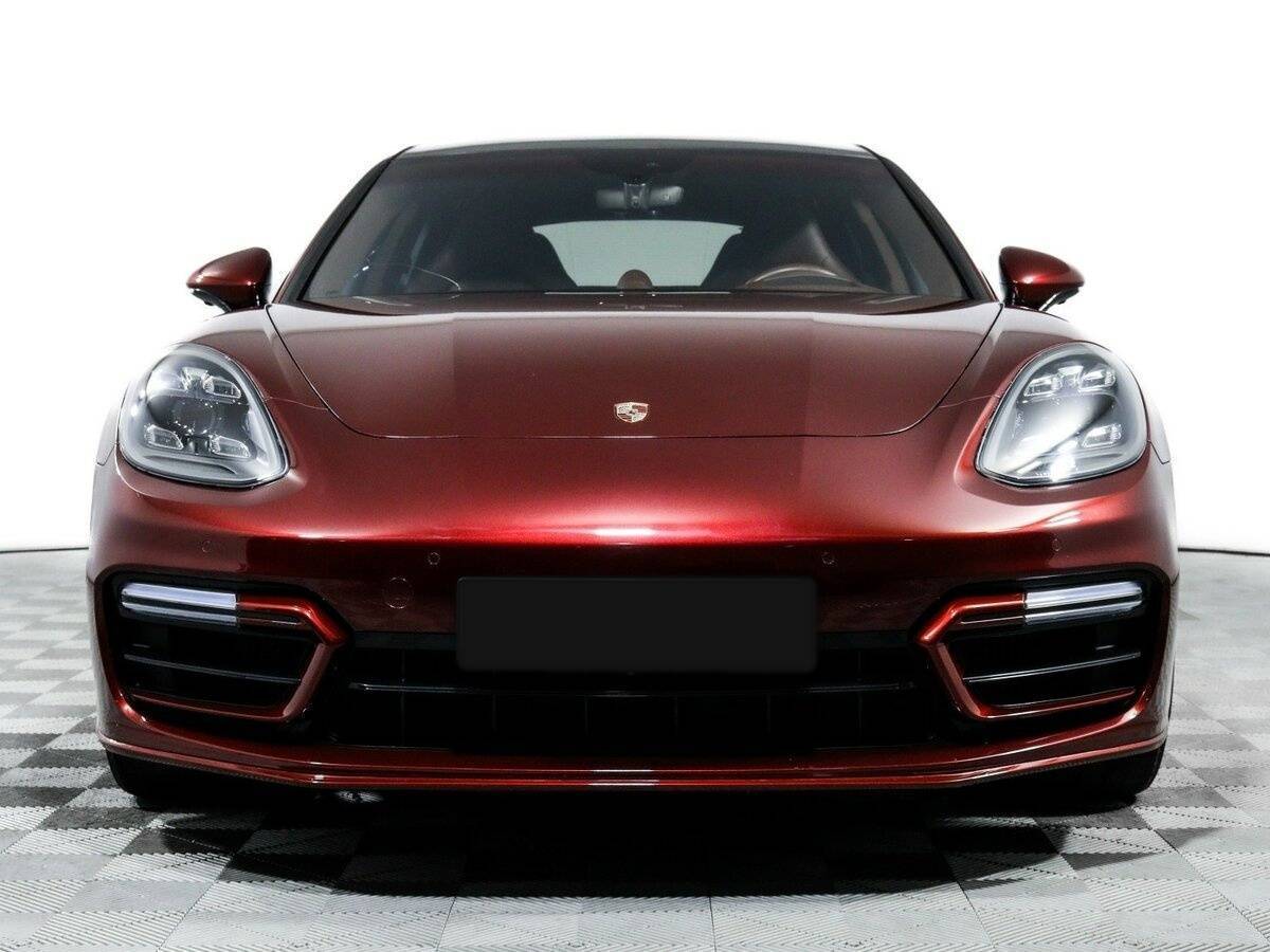 Porsche Panamera с пробегом — 2021 год. Фото: #1