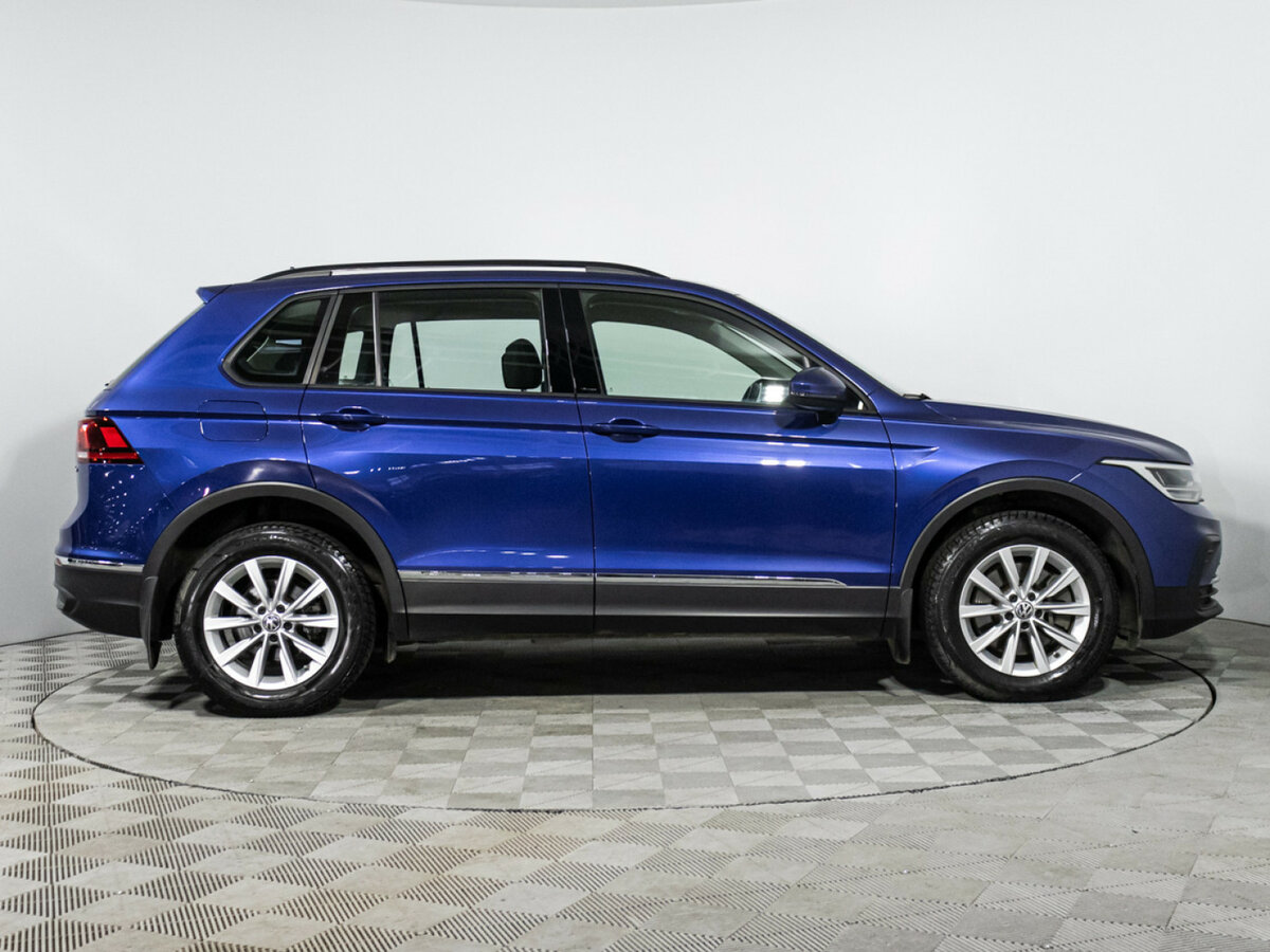Volkswagen Tiguan с пробегом — 2021 год. Фото: #3