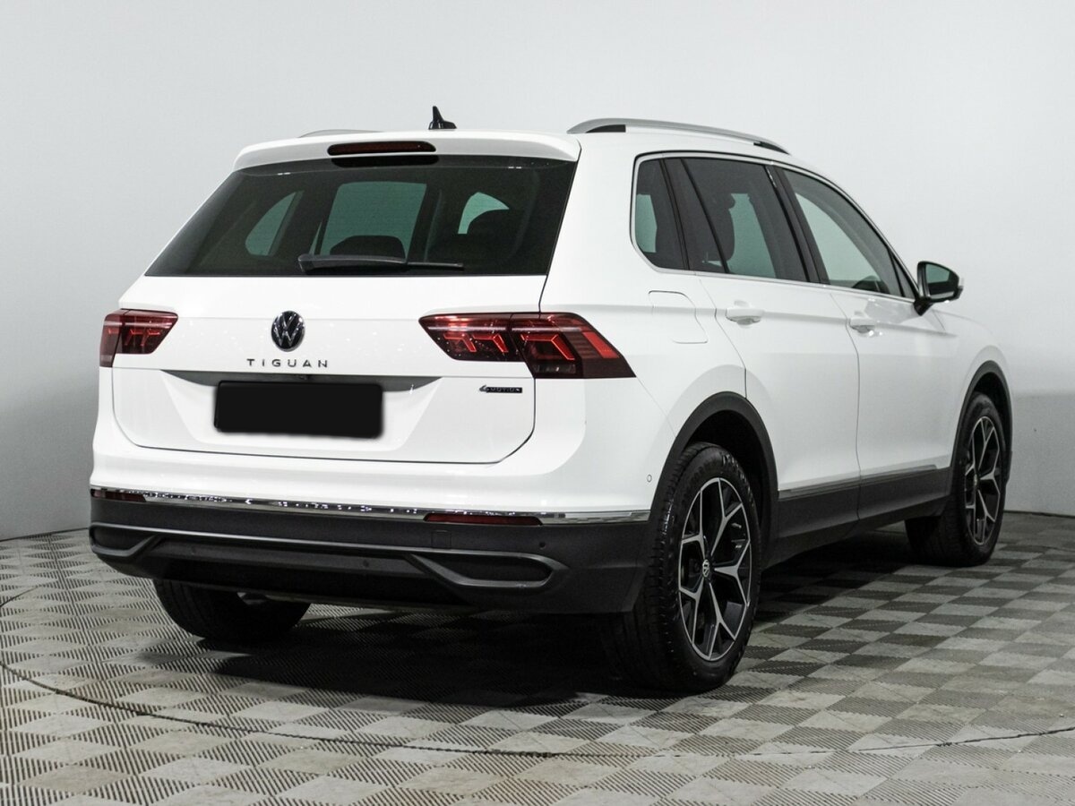 Volkswagen Tiguan с пробегом — 2021 год. Фото: #4