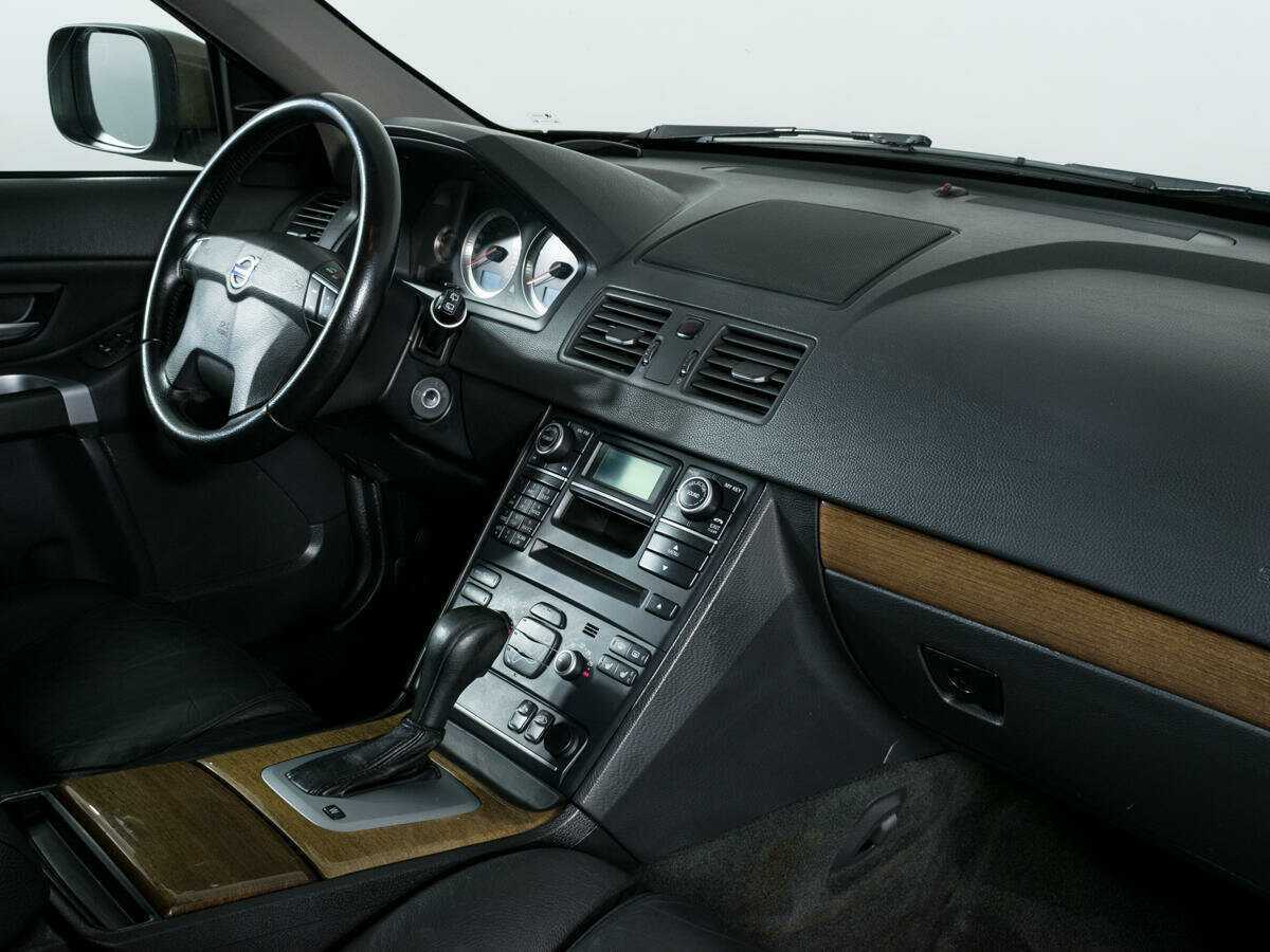 Volvo XC90 с пробегом — 2011 год. Фото: #5