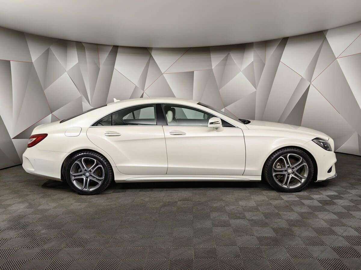 Mercedes-Benz CLS с пробегом — 2016 год. Фото: #5
