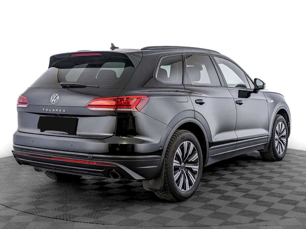 Volkswagen Touareg с пробегом — 2021 год. Фото: #4
