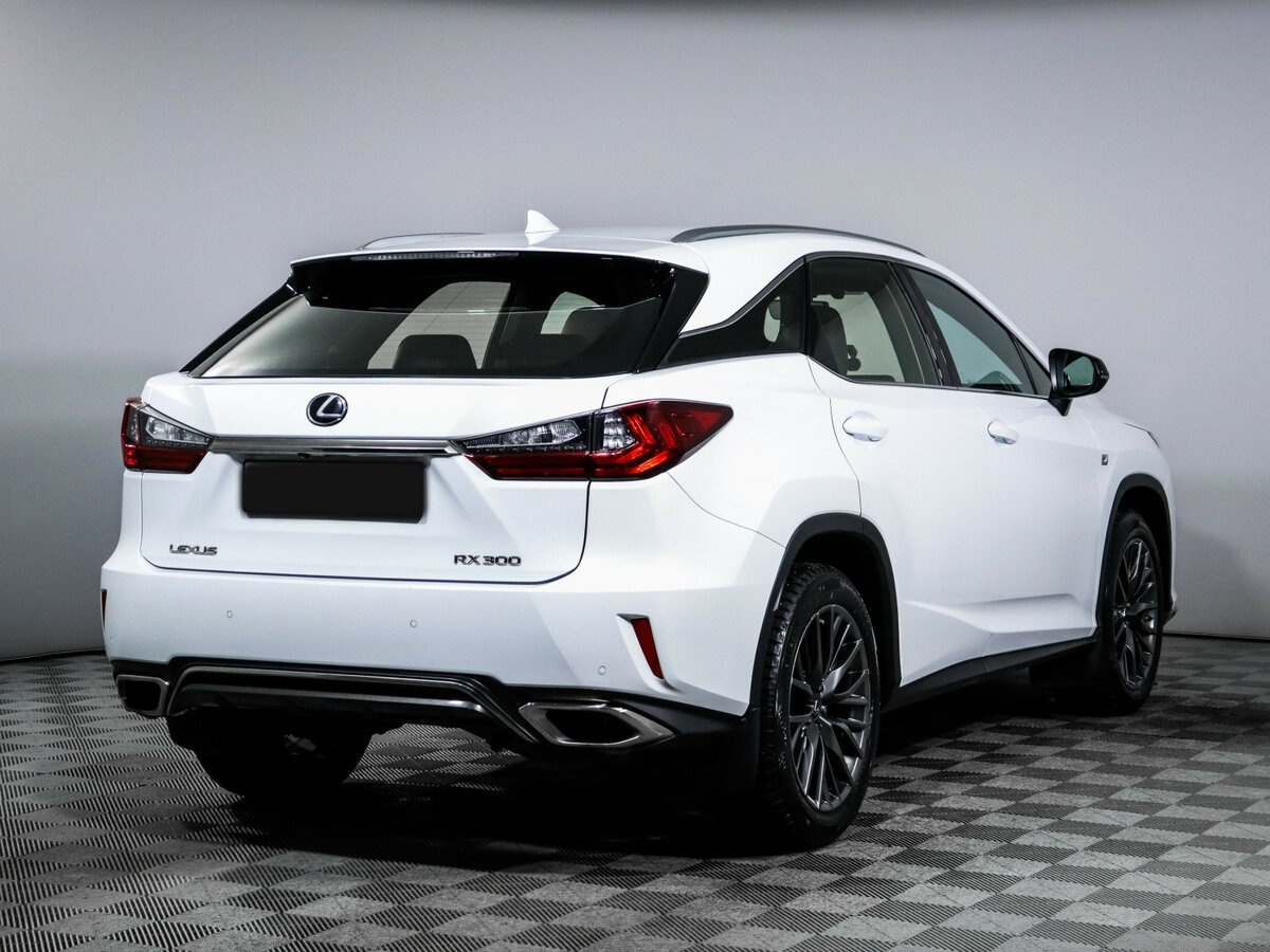 Lexus RX с пробегом — 2018 год. Фото: #4