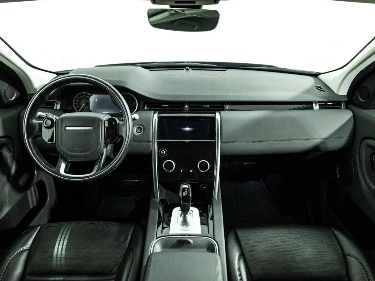Land Rover Discovery Sport с пробегом — 2019 год. Фото: #10