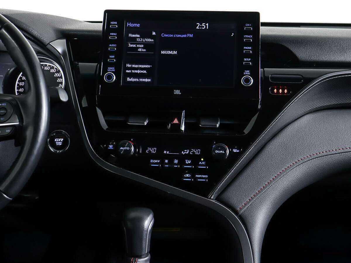 Toyota Camry с пробегом — 2021 год. Фото: #10