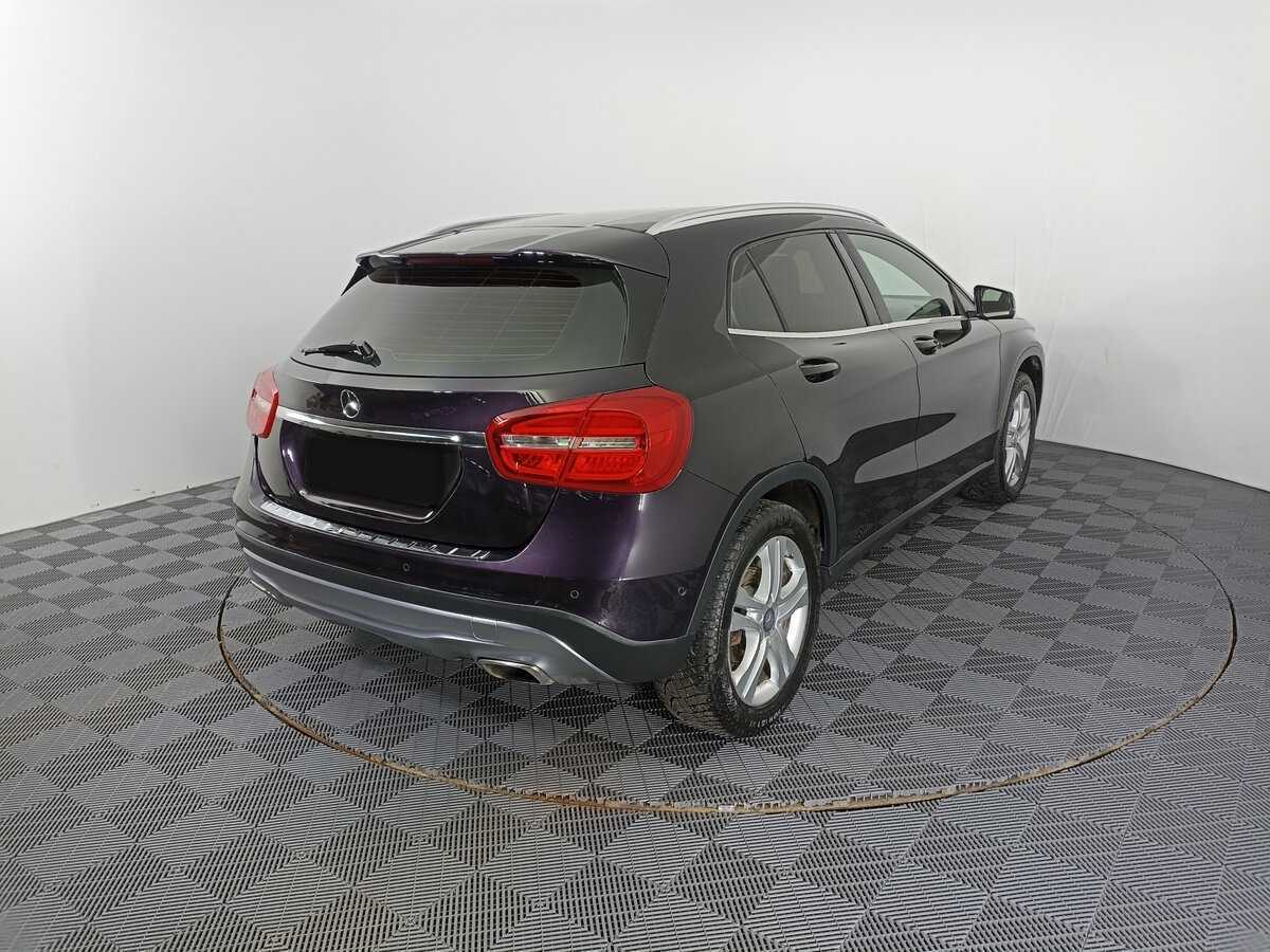 Mercedes-Benz GLA с пробегом — 2015 год. Фото: #4