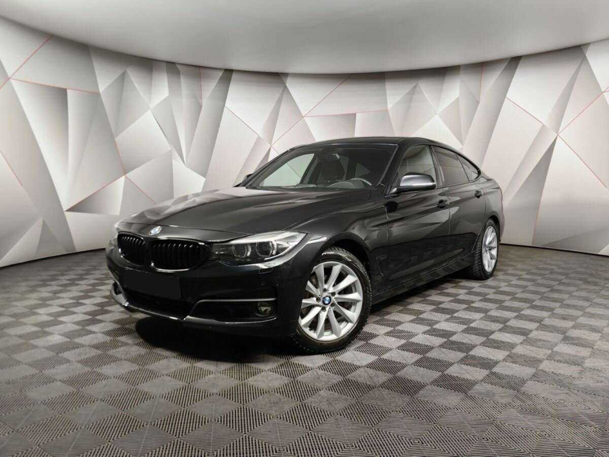 BMW 3 серии с пробегом — 2019 год. Посмотреть фото