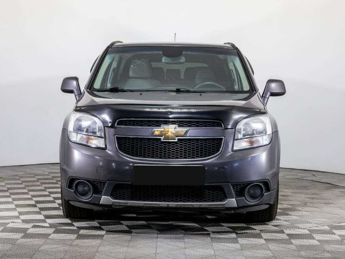 Chevrolet Orlando с пробегом — 2012 год. Фото: #1