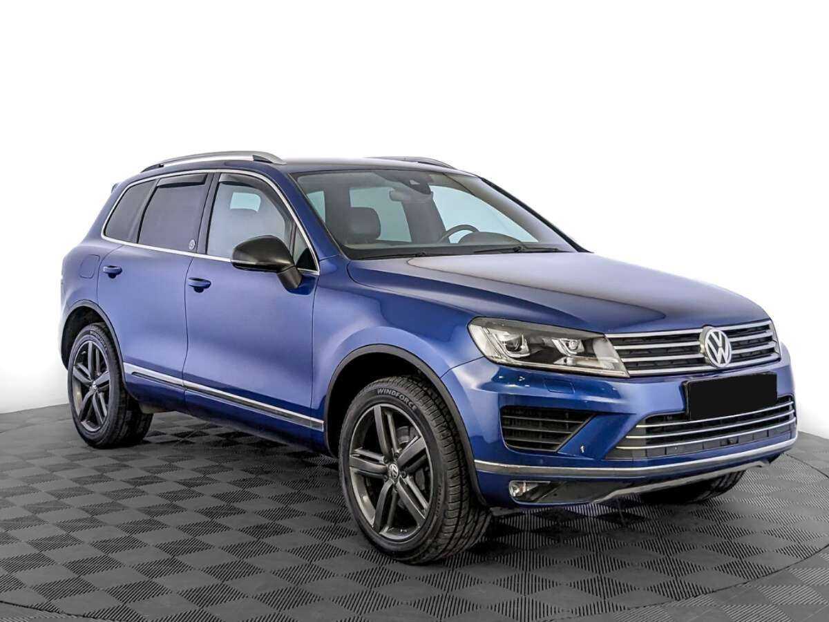 Volkswagen Touareg с пробегом — 2017 год. Фото: #2