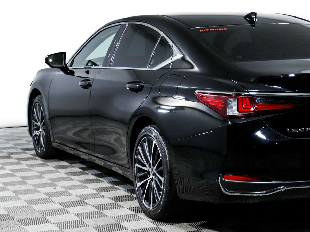 Lexus ES с пробегом — 2021 год. Фото: #19
