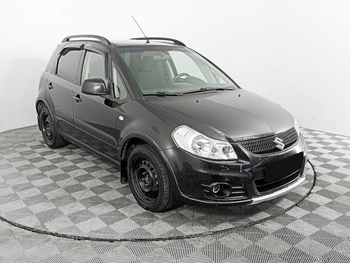 Suzuki SX4 с пробегом — 2011 год. Фото: #2