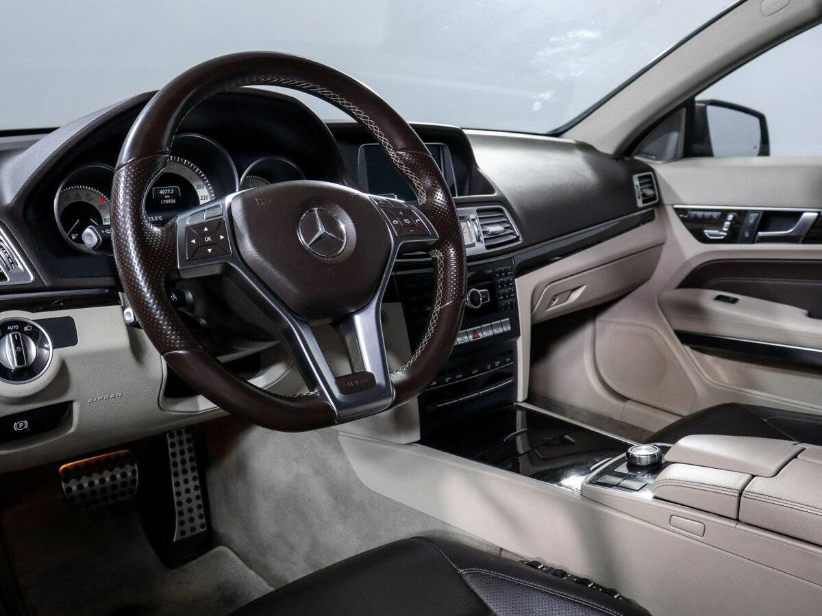 Mercedes-Benz E-Класс с пробегом — 2014 год. Фото: #13