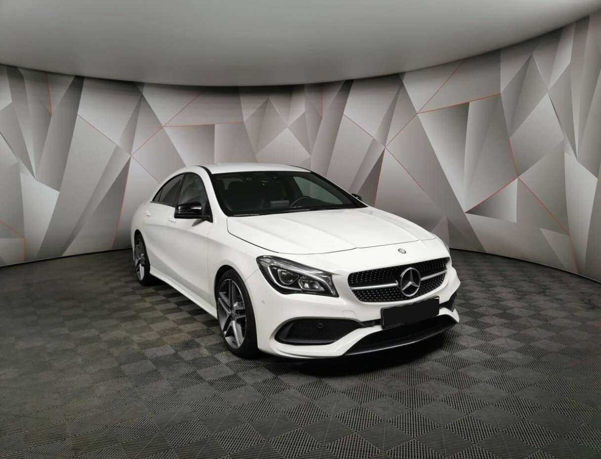 Mercedes-Benz CLA с пробегом — 2017 год. Фото: #2