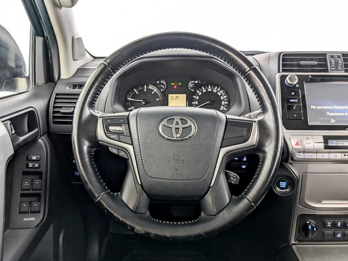Toyota Land Cruiser Prado с пробегом — 2019 год. Фото: #17