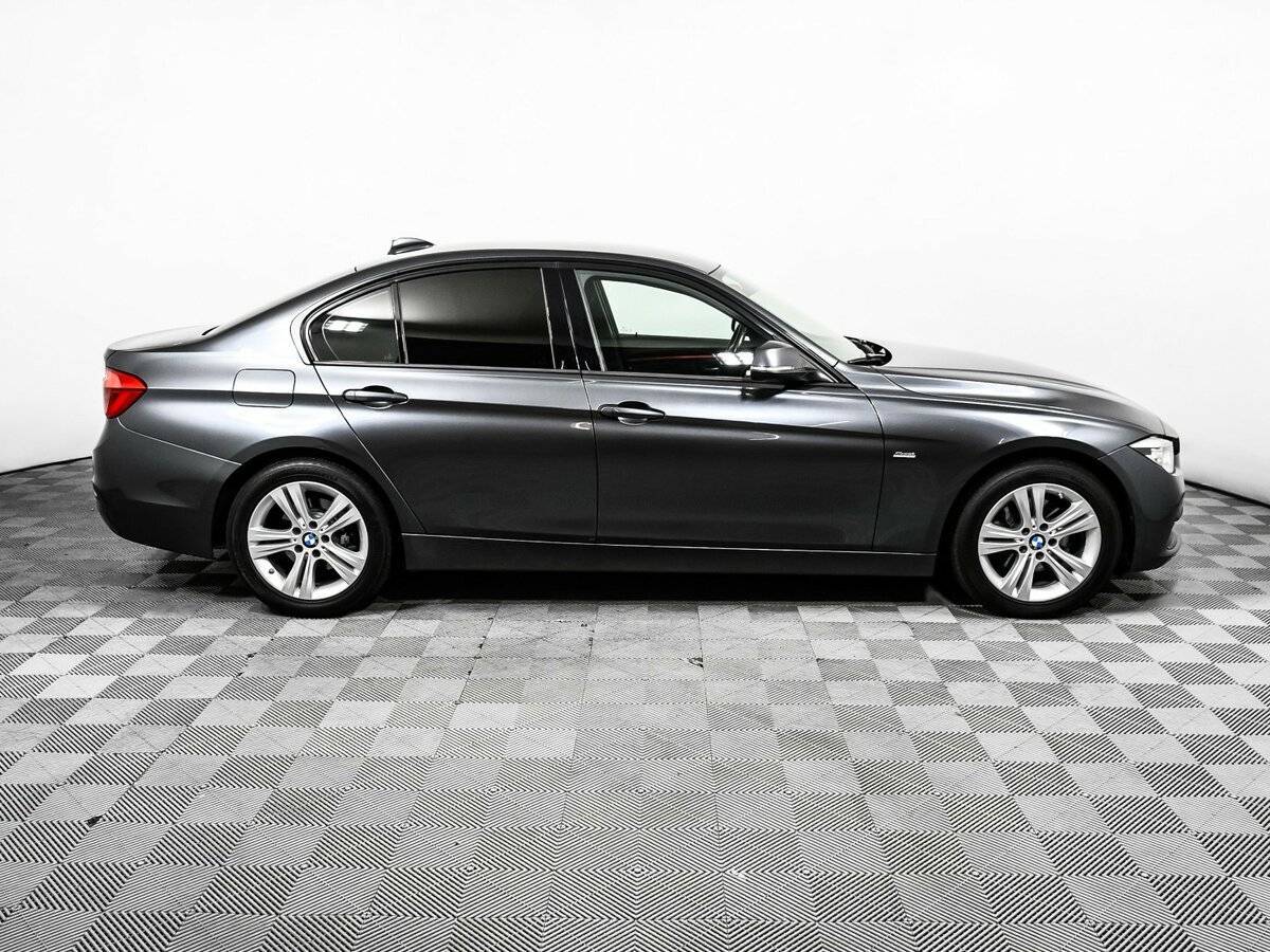 BMW 3 серии с пробегом — 2015 год. Фото: #3