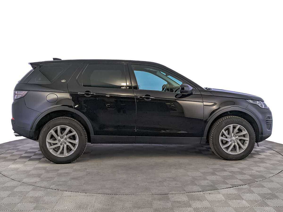 Land Rover Discovery Sport с пробегом — 2018 год. Фото: #3