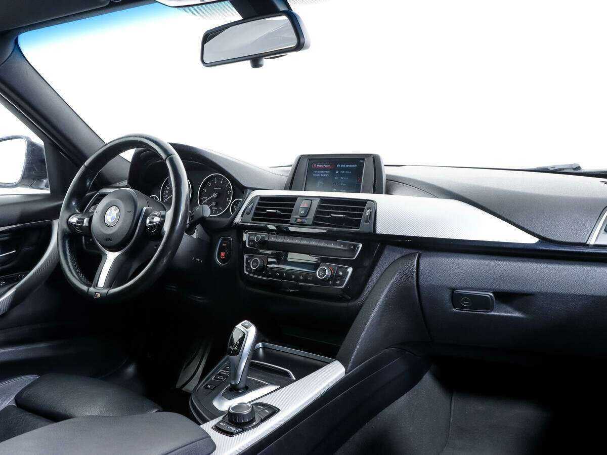 BMW 3 серии с пробегом — 2018 год. Фото: #8