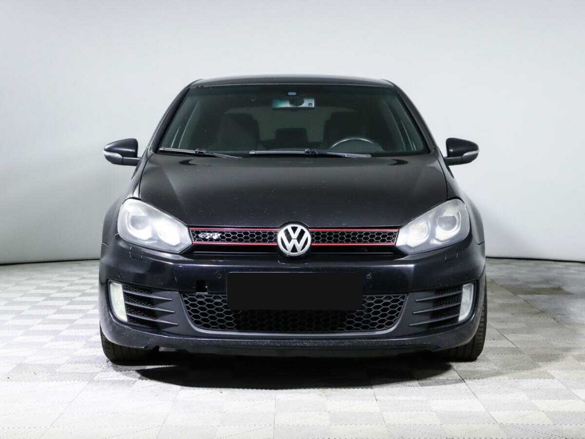 Volkswagen Golf GTI с пробегом — 2009 год. Фото: #1