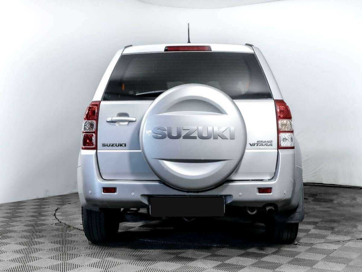 Suzuki Grand Vitara с пробегом — 2011 год. Фото: #4
