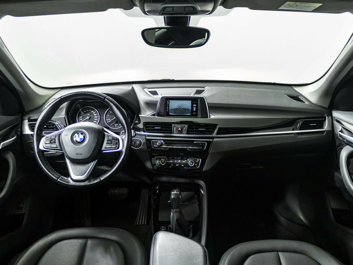 BMW X1 с пробегом — 2016 год. Фото: #11