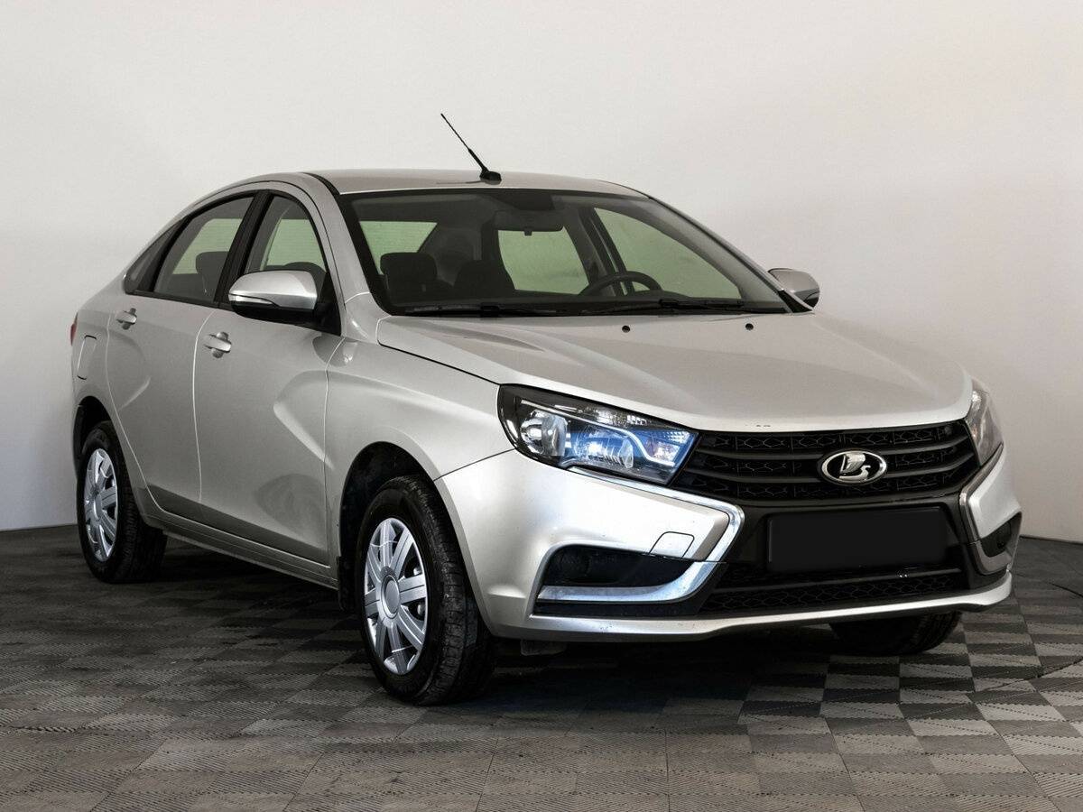 Lada (ВАЗ) Vesta с пробегом — 2021 год. Фото: #2