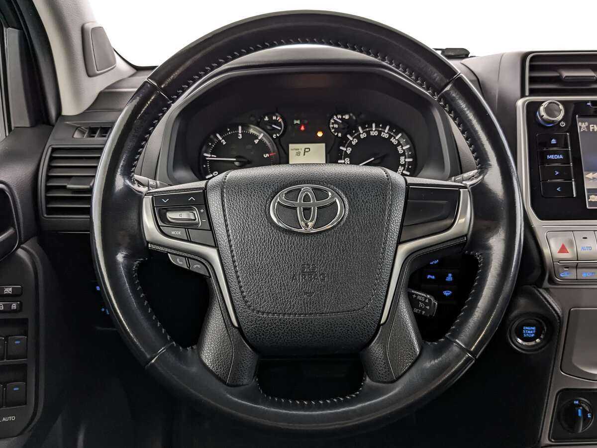 Toyota Land Cruiser Prado с пробегом — 2020 год. Фото: #18