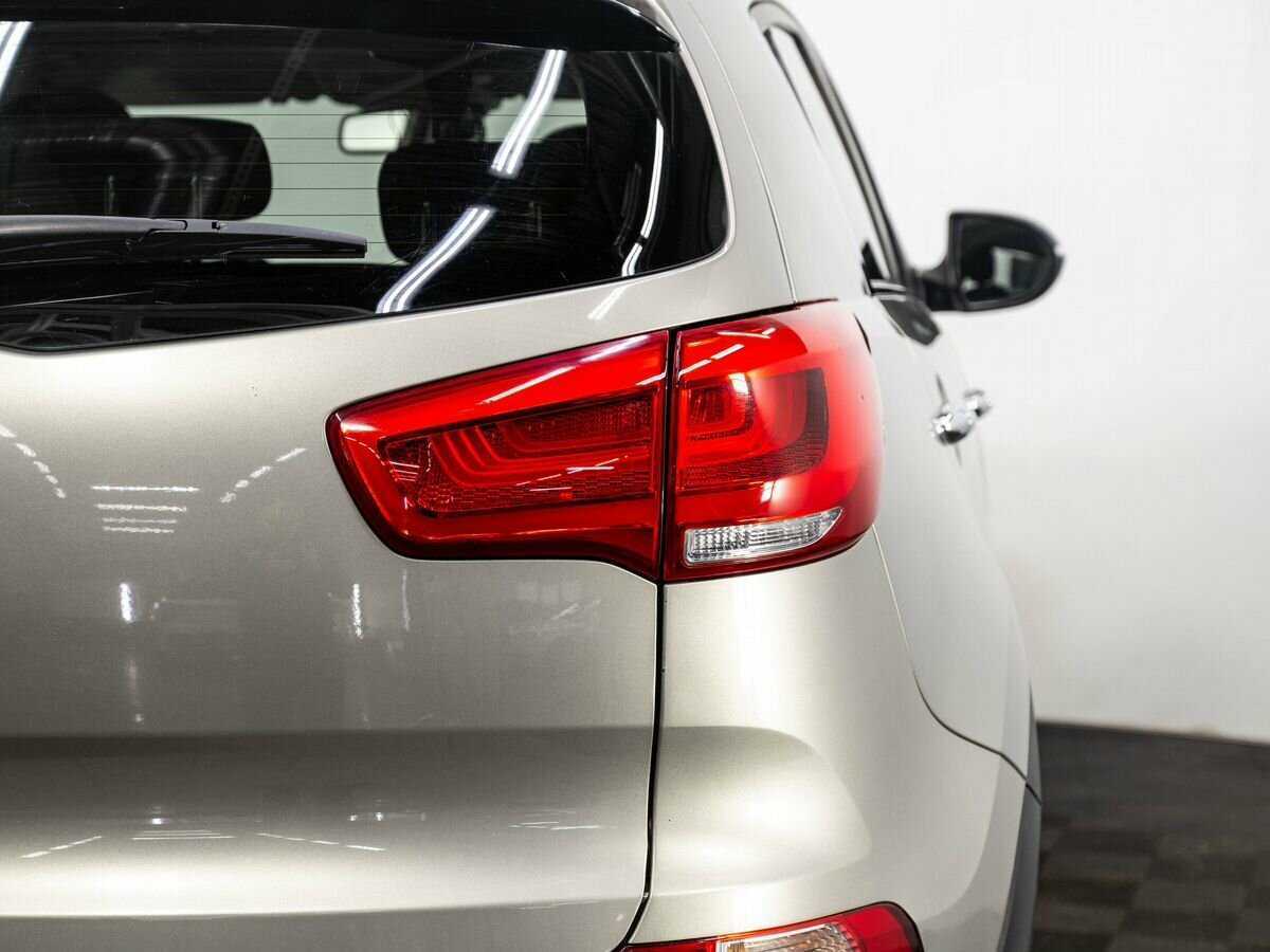 Kia Sportage с пробегом — 2014 год. Фото: #6