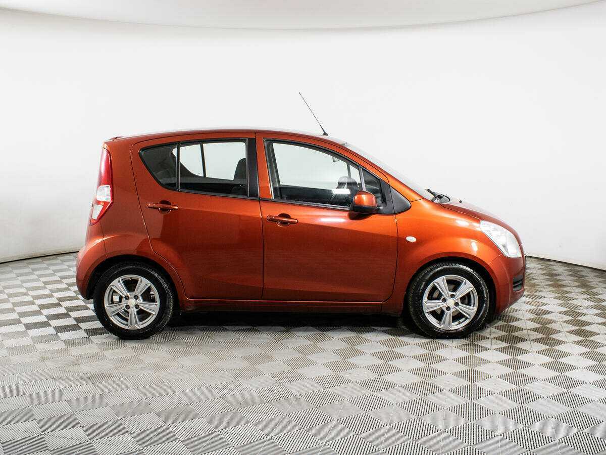 Suzuki Splash с пробегом — 2012 год. Фото: #3