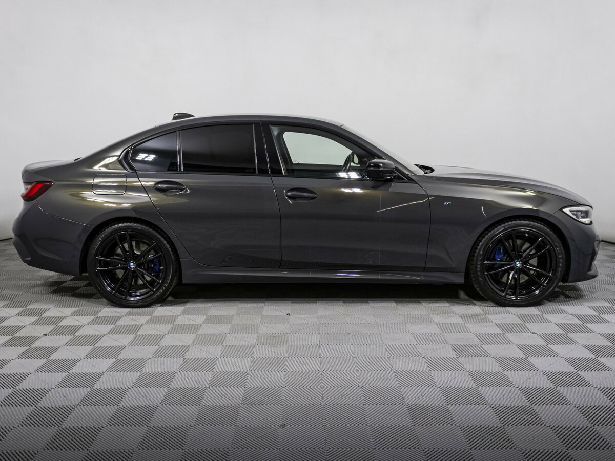 BMW 3 серии с пробегом — 2019 год. Фото: #3