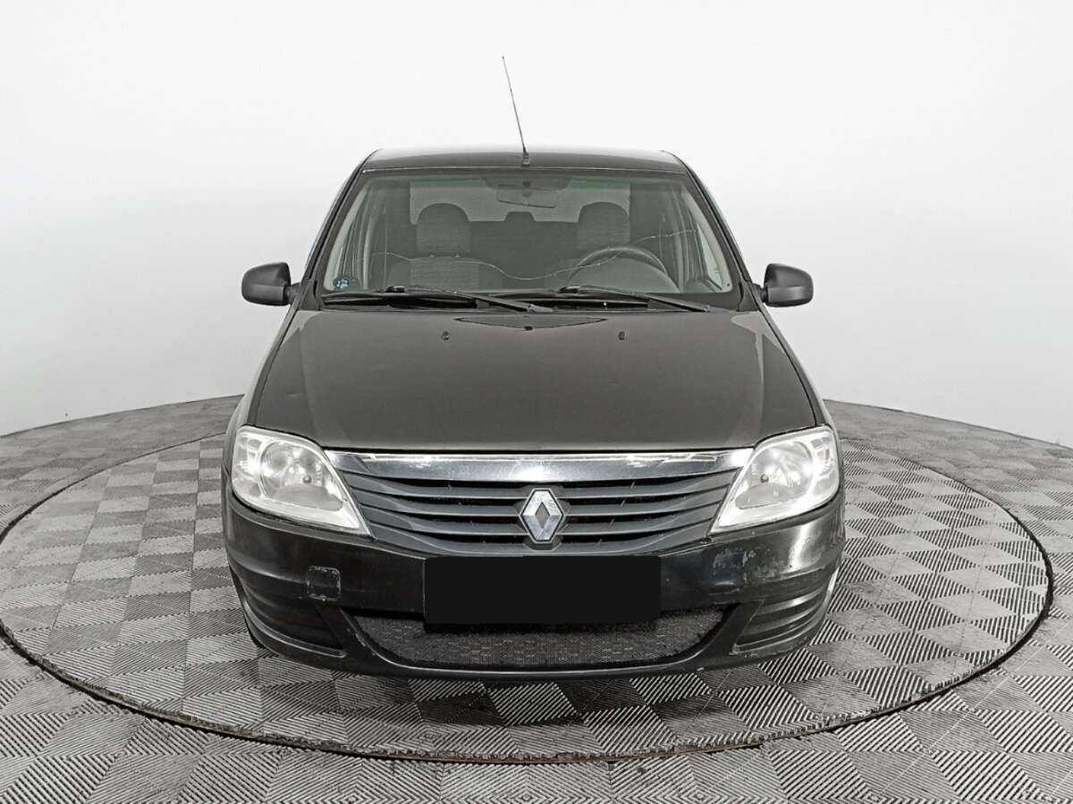 Renault Logan с пробегом — 2011 год. Фото: #1