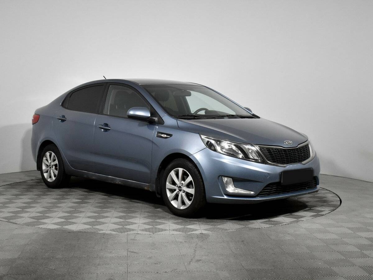 Kia Rio с пробегом — 2012 год. Фото: #2